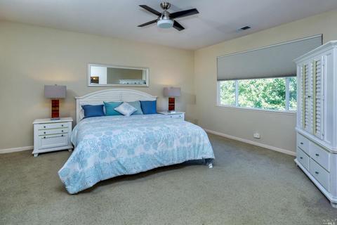 1018 Lisa Ct, Windsor, CA 95492 photo 11
