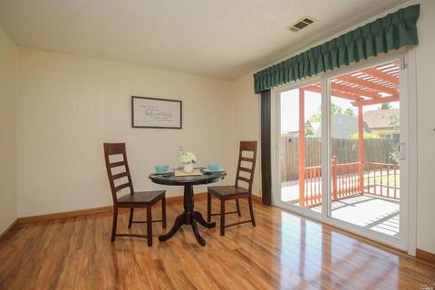 2837 Barton Pl, Fairfield, CA 94534 photo 8