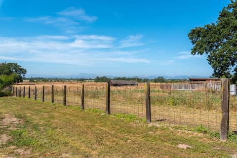 1445 Cooper Rd, Sebastopol, CA 95472 photo 8