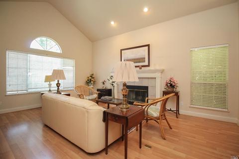 1796 Gillespie Dr, Fairfield, CA 94534 photo 5