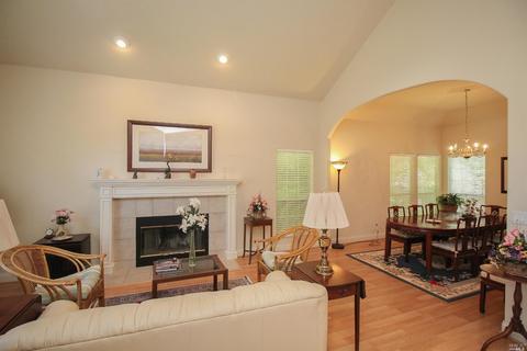 1796 Gillespie Dr, Fairfield, CA 94534 photo 4