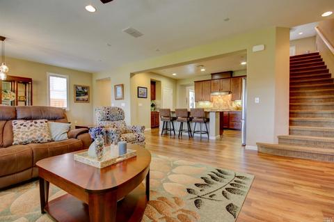 1409 Stewart Dr, Fairfield, CA 94533 photo 1