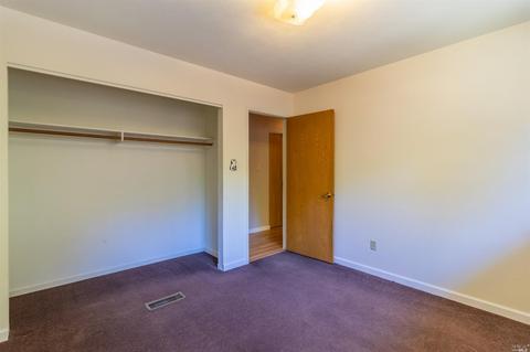 200 Bourbon Ln, Ukiah, CA 95482 photo 11