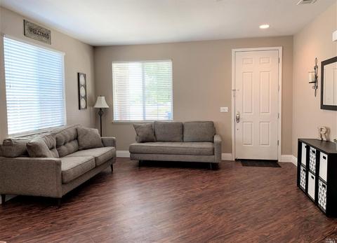 400 Cache Ct, Vacaville, CA 95688 photo 13