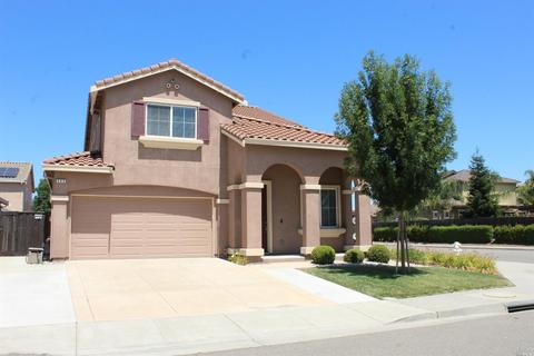 400 Cache Ct, Vacaville, CA 95688 photo 2