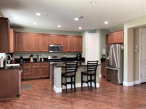 400 Cache Ct, Vacaville, CA 95688 photo 4