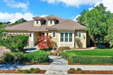 824 Elderberry Loop, Vacaville, CA 95688 photo 2
