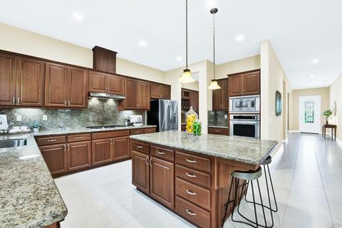 824 Elderberry Loop, Vacaville, CA 95688 photo 16