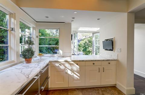 321 Summit Ave, Mill Valley, CA 94941 photo 9