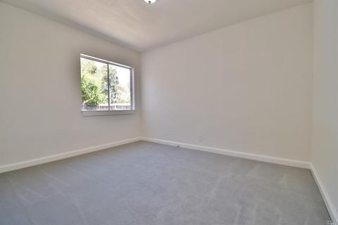 128 California St, Vallejo, CA 94590 photo 13
