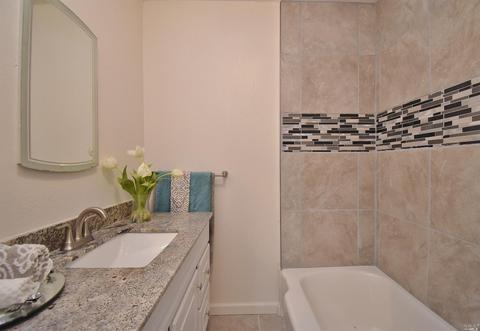 128 California St, Vallejo, CA 94590 photo 12