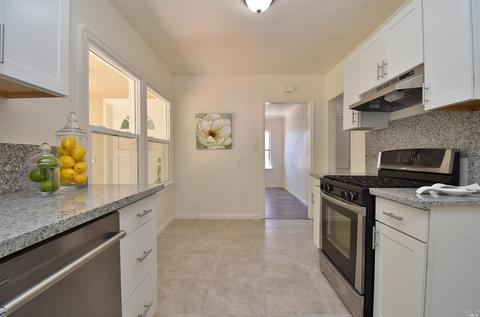 128 California St, Vallejo, CA 94590 photo 4