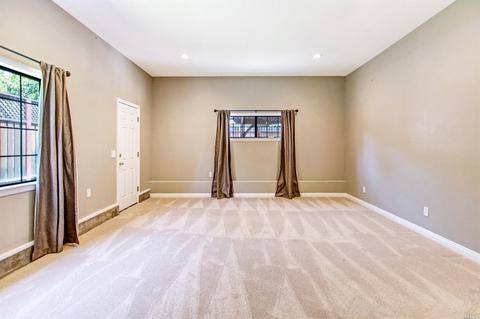 401 Ginny Dr, Windsor, CA 95492 photo 17