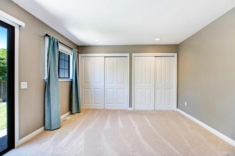 401 Ginny Dr, Windsor, CA 95492 photo 12
