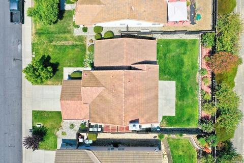 4033 Shaker Run Cir, Fairfield, CA 94533 photo 8