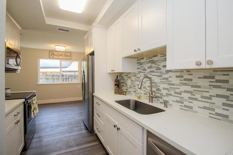 418 E Alaska Ave, Fairfield, CA 94533 photo 7