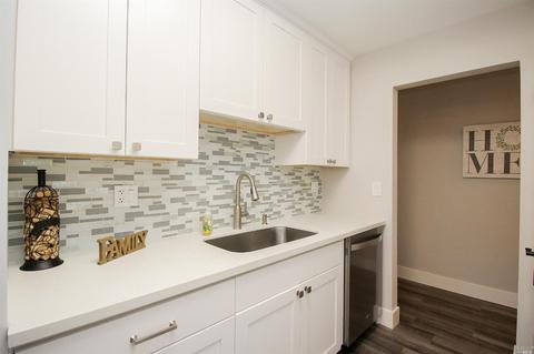 418 E Alaska Ave, Fairfield, CA 94533 photo 10