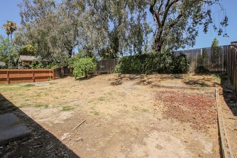 418 E Alaska Ave, Fairfield, CA 94533 photo 37