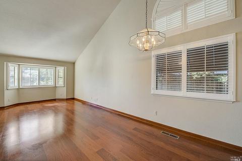 251 New Bedford Dr, Vallejo, CA 94591 photo 3