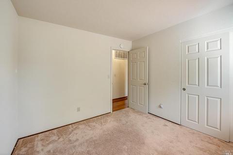 251 New Bedford Dr, Vallejo, CA 94591 photo 21