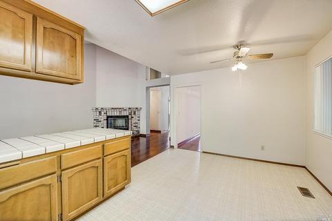 251 New Bedford Dr, Vallejo, CA 94591 photo 7