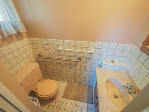 684 Wild Oak Dr, Windsor, CA 95492 photo 18