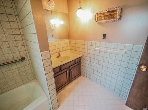 684 Wild Oak Dr, Windsor, CA 95492 photo 15