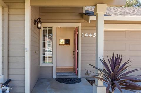 1445 Taylor Ln, Dixon, CA 95620 photo 3