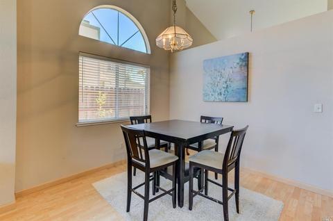 1445 Taylor Ln, Dixon, CA 95620 photo 8