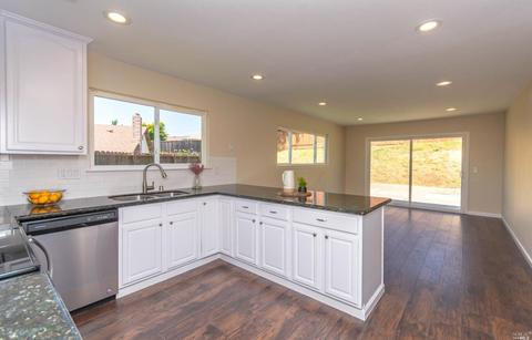 164 Rutgers Ct, Vallejo, CA 94589 photo 8