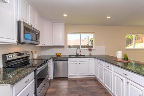 164 Rutgers Ct, Vallejo, CA 94589 photo 7