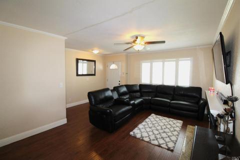 1222 Sanderling Dr, Fairfield, CA 94533 photo 3