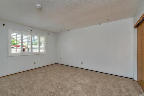 843 Echo Ct, Petaluma, CA 94954 photo 14