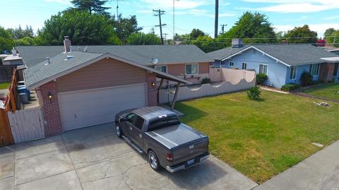 220 S 8th St, Dixon, CA 95620 photo 2
