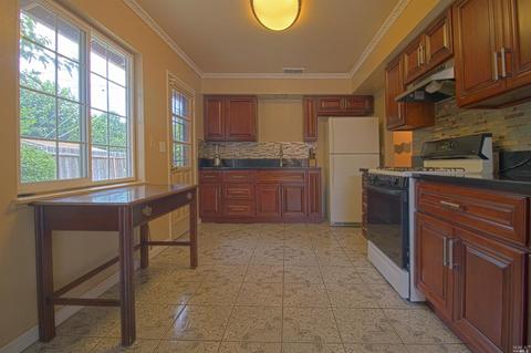 220 S 8th St, Dixon, CA 95620 photo 8
