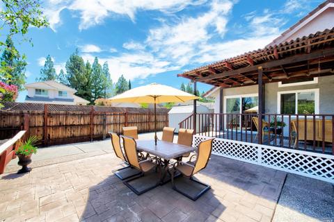 401 Rolling Oak Dr, Vacaville, CA 95688 photo 46