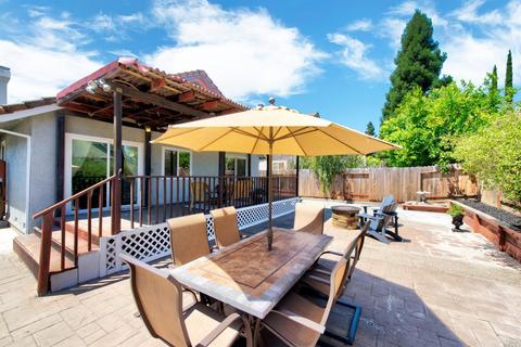 401 Rolling Oak Dr, Vacaville, CA 95688 photo 43
