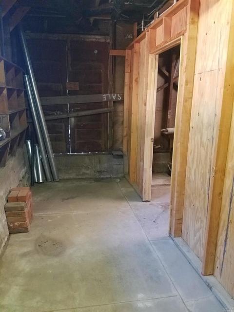 724 Olive St, Petaluma, CA 94952 photo 37