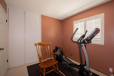 660 E Creekside Cir, Dixon, CA 95620 photo 26