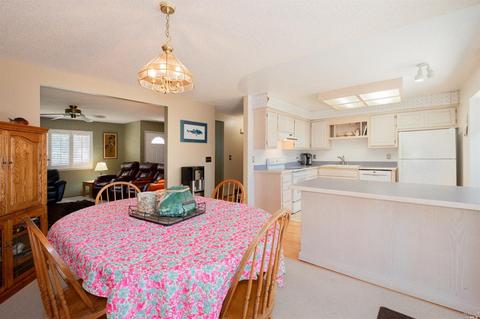 660 E Creekside Cir, Dixon, CA 95620 photo 12
