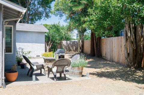 660 E Creekside Cir, Dixon, CA 95620 photo 43