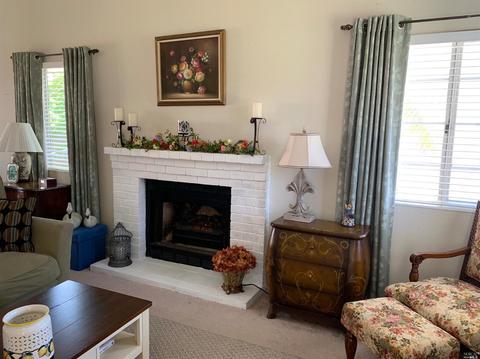 113 Tyrone Ct, Vacaville, CA 95688 photo 4