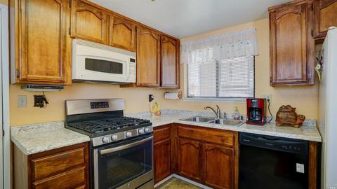 1075 Scott St, Fairfield, CA 94533 photo 11