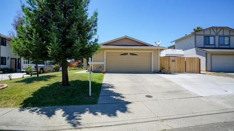 1075 Scott St, Fairfield, CA 94533 photo 2