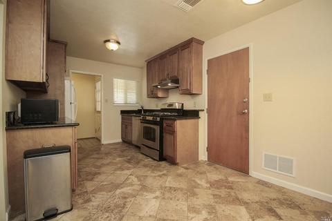 Undisclosed, Fairfield, CA 94534 photo 12