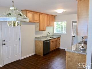 223 Ebbetts Pass Rd, Vallejo, CA 94589 photo 4