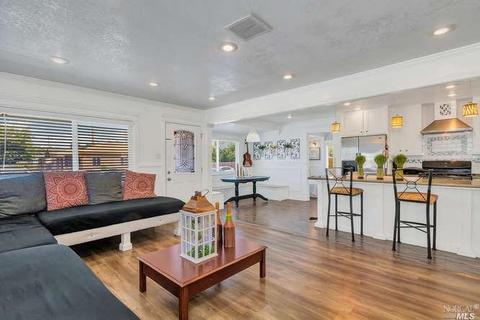 401 Concord St, Vallejo, CA 94591 photo 6
