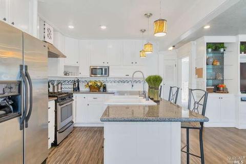 401 Concord St, Vallejo, CA 94591 photo 8