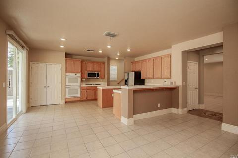 848 Westgate Dr, Vacaville, CA 95687 photo 17