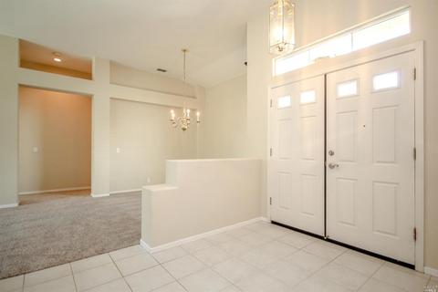 2830 Watson Ct, Fairfield, CA 94534 photo 5